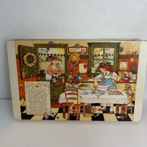 MARY ENGELBREIT VINTAGE TIN